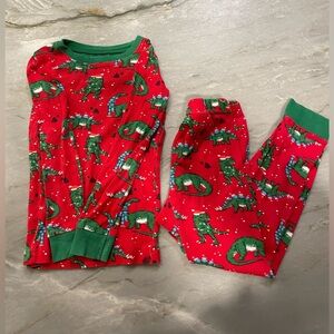 Hatley T-Rex Winter Pajamas. In great condition and warm. Size 4T